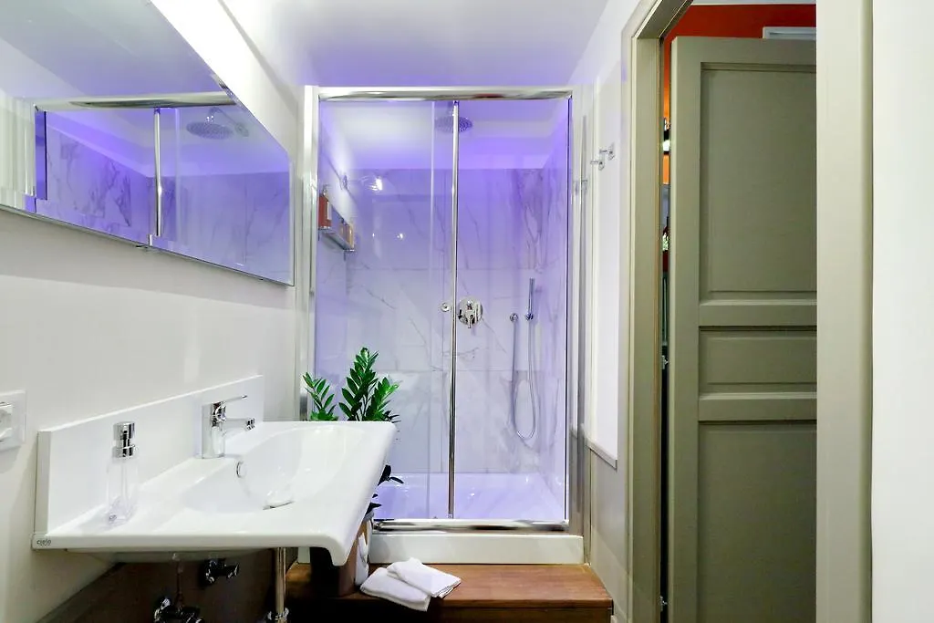 Piranesi Charmsuite Rom